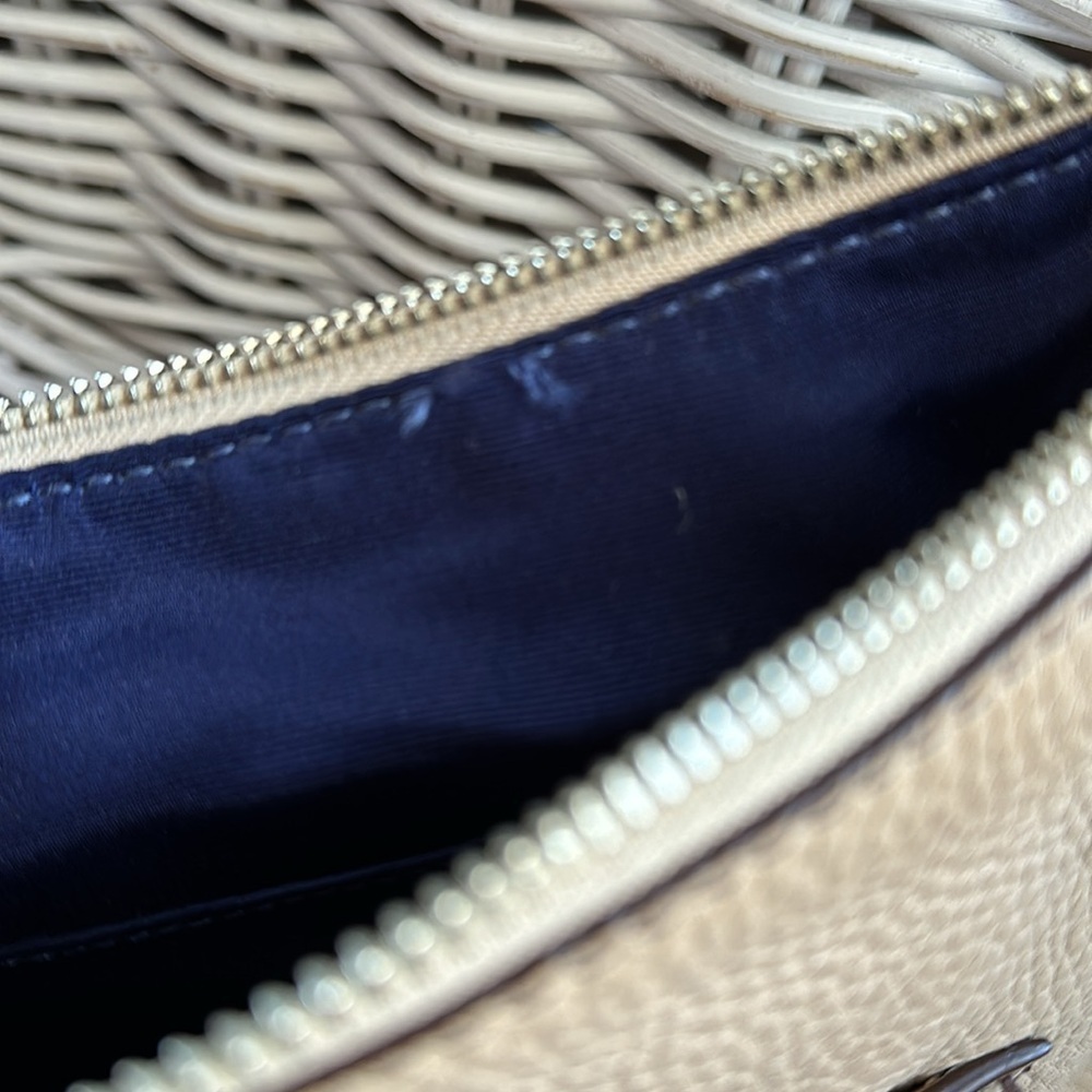 COACH Chelsea Beige Pebbled Leather Shoulder Bag - Picture 16 of 16